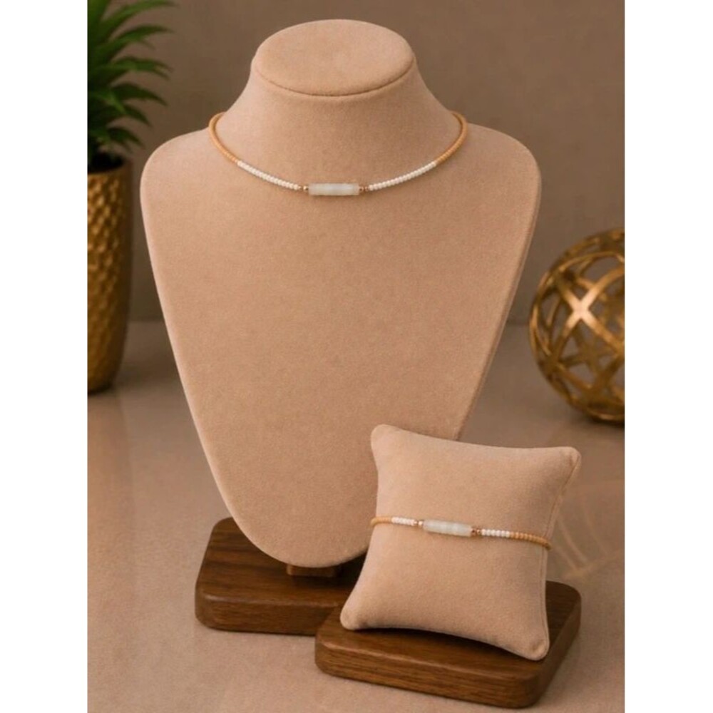 Plunder Cream and Gold Beaded Necklace and Bracelet